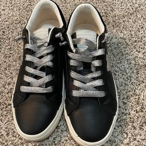 Barely worn vintage Havanas!